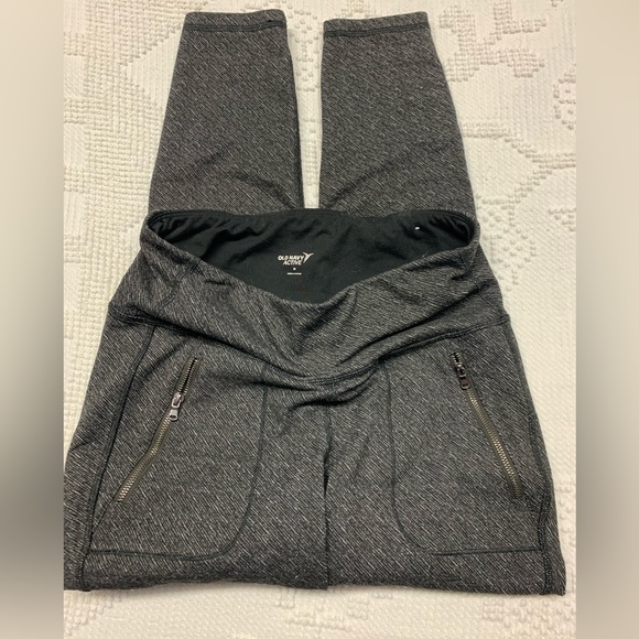 High Waist Salt and Peppered Grey Tights - Old Navy - Picture 2 of 2